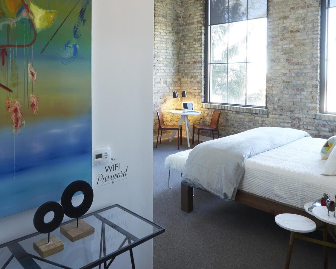 Kinn Guesthouse Bay View Milwaukee Luaran gambar